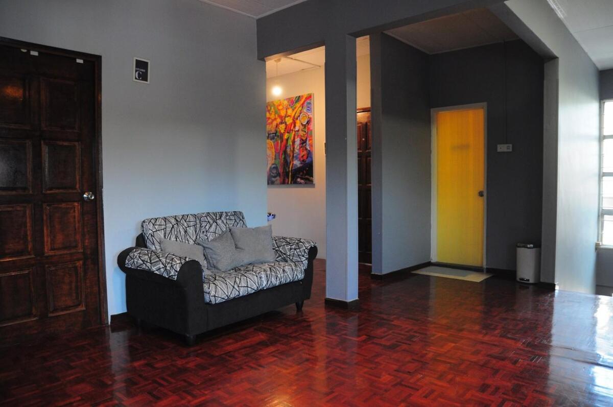 Grayhaus Spacious Bungalow & Garden Villa - Ss3 Petaling Jaya, Near Sunway - Stay Only No Events Luaran gambar